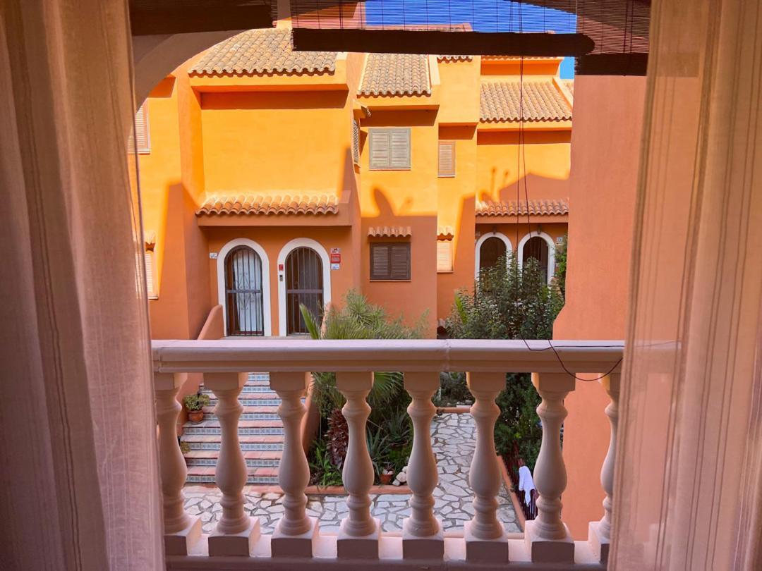 Apartamento En Cala Manzanera كاليبي المظهر الخارجي الصورة
